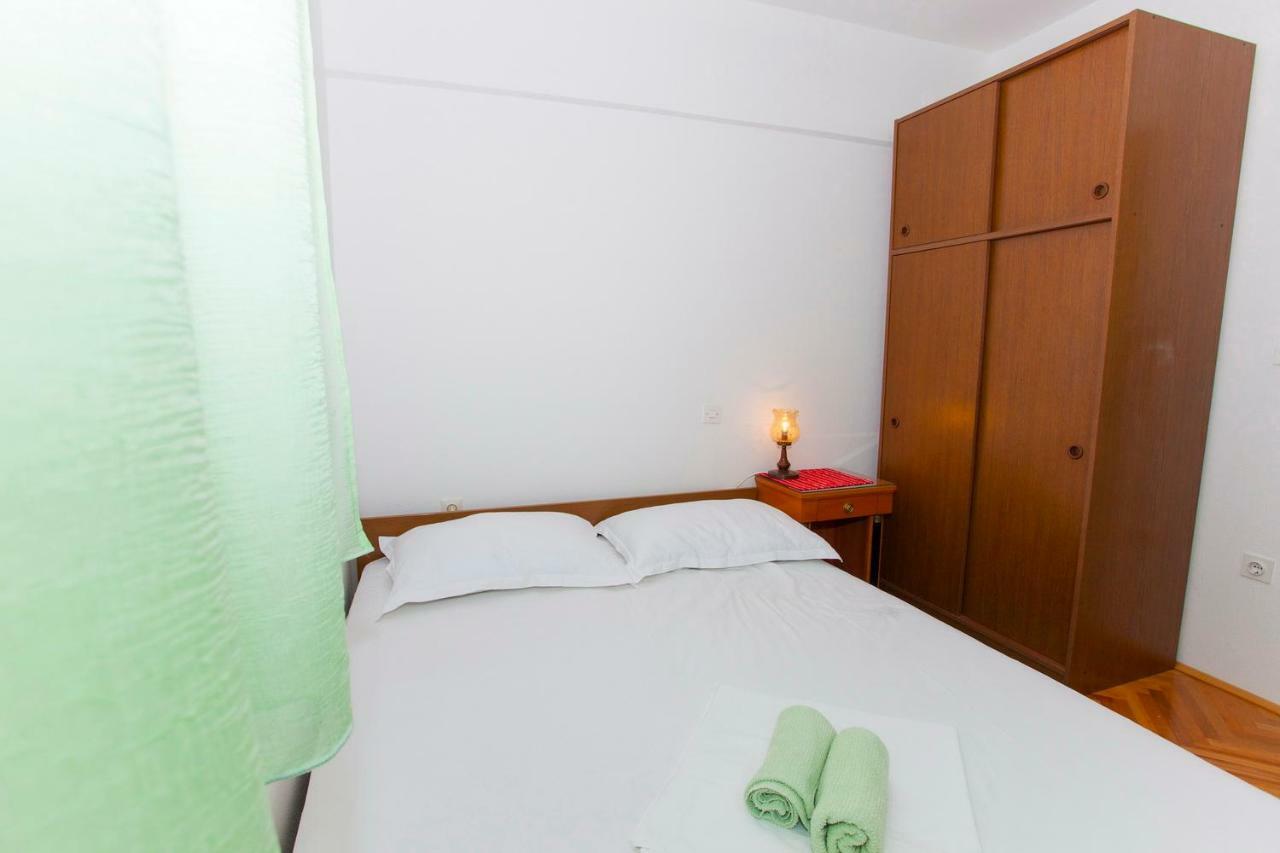 Apartmani Ruza Makarská Exteriér fotografie