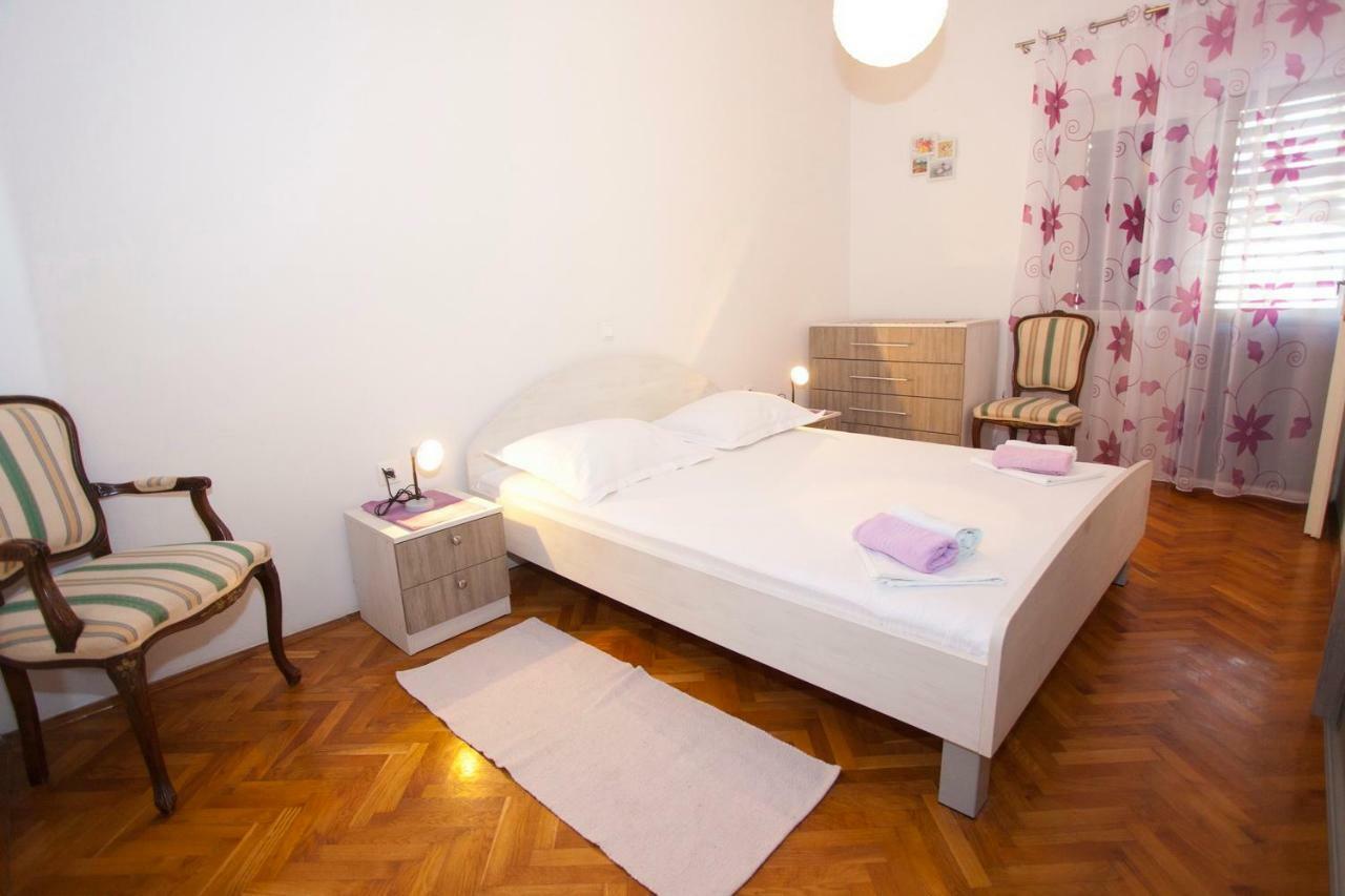 Apartmani Ruza Makarská Exteriér fotografie